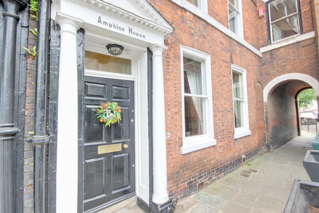 2 bed 1st Floor Flat for rent in Beverley. From Quick & Clarke - Beverley