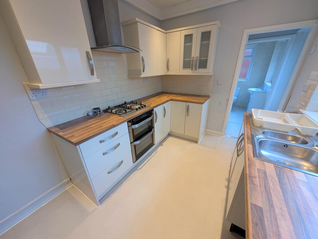 3 bed Mid Terraced House for rent in Newport. From Freelancer Lets and Sales - Newport 3 bed Mid Terraced House for rent in Newport. From Freelancer Lets and Sales - Newport