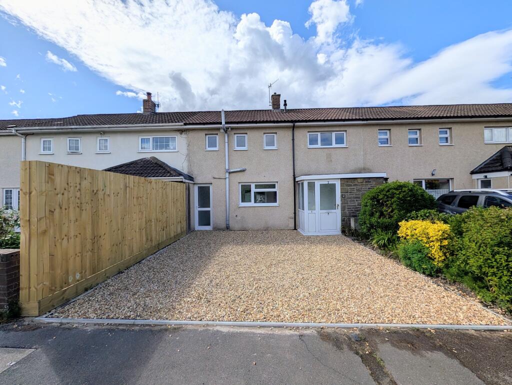 3 bed Mid Terraced House for rent in Cwmbran. From Freelancer Lets and Sales - Newport 3 bed Mid Terraced House for rent in Cwmbran. From Freelancer Lets and Sales - Newport