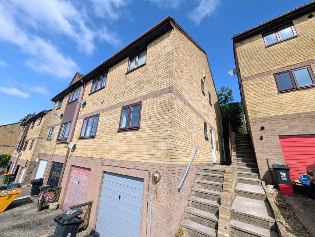 2 bed Apartment for rent in Caerleon. From Freelancer Lets and Sales - Newport