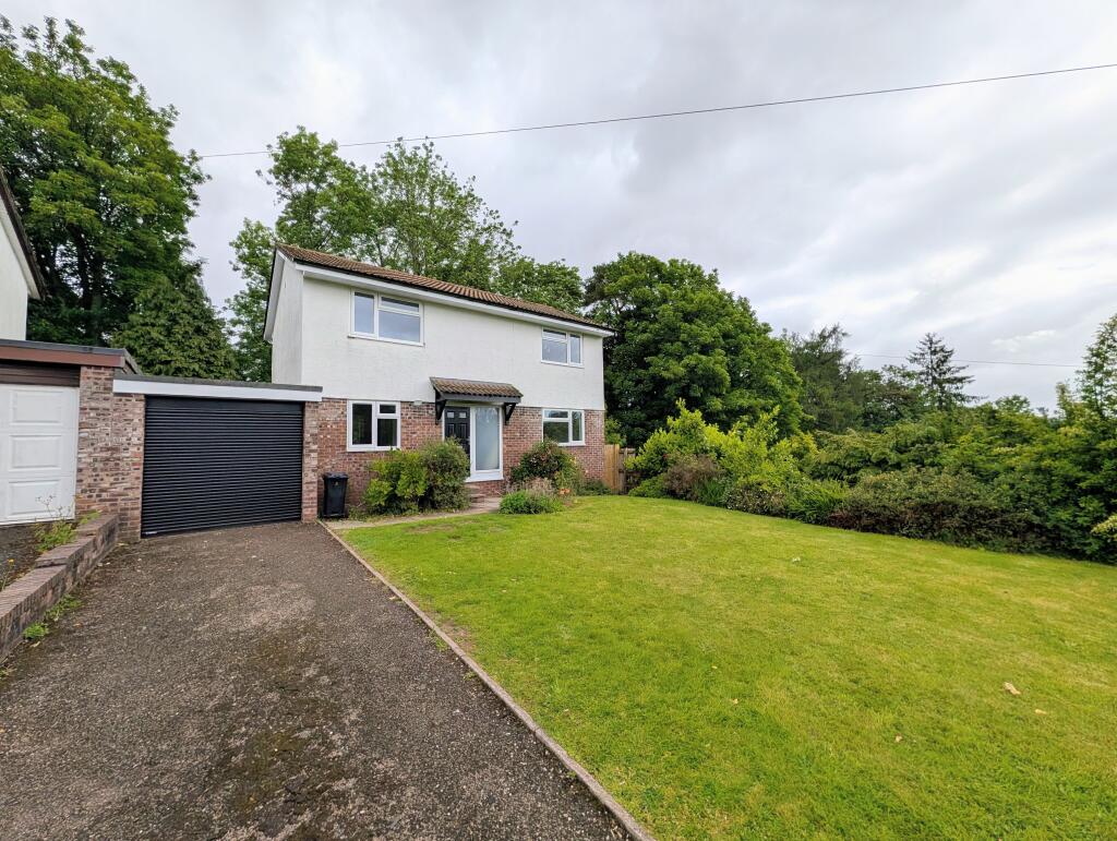 4 bed Detached for rent in Newport. From Freelancer Lets and Sales - Newport