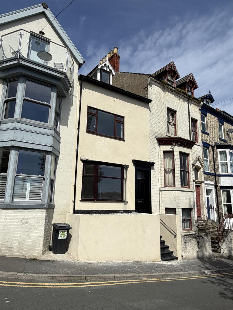 3 bed Mid Terraced House for rent in Whitby. From Richardson & Smith - Whitby