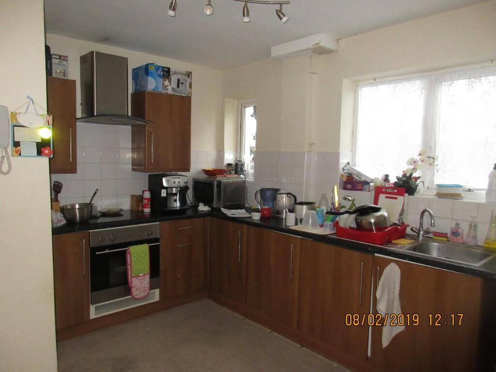 2 bed 1st Floor Flat for rent in Poole. From RS Property Solutions Ltd - Parkstone