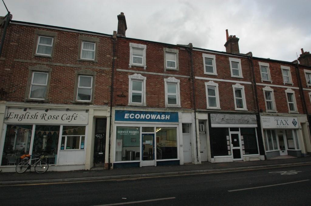 2 bed 1st Floor Flat for rent in Bournemouth. From RS Property Solutions Ltd - Parkstone 2 bed 1st Floor Flat for rent in Bournemouth. From RS Property Solutions Ltd - Parkstone