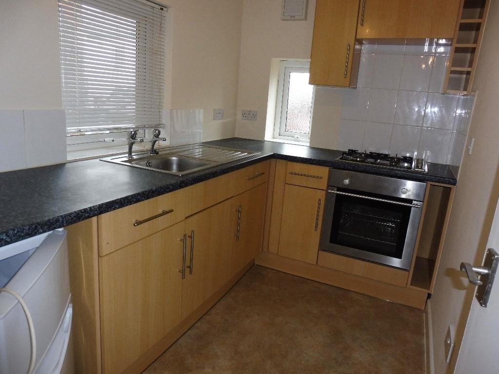 4 bed Studio for rent in Bournemouth. From RS Property Solutions Ltd - Parkstone 4 bed Studio for rent in Bournemouth. From RS Property Solutions Ltd - Parkstone