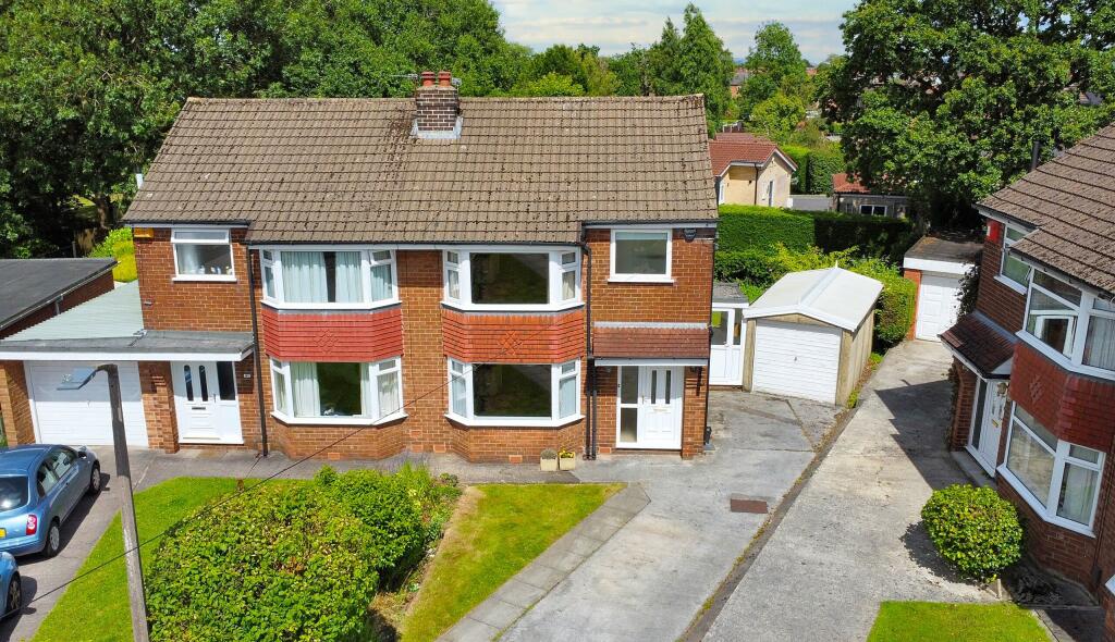 3 bed Semi Detached for rent in Cheadle Hulme. From Snowden Wilkinson - Cheadle Hulme