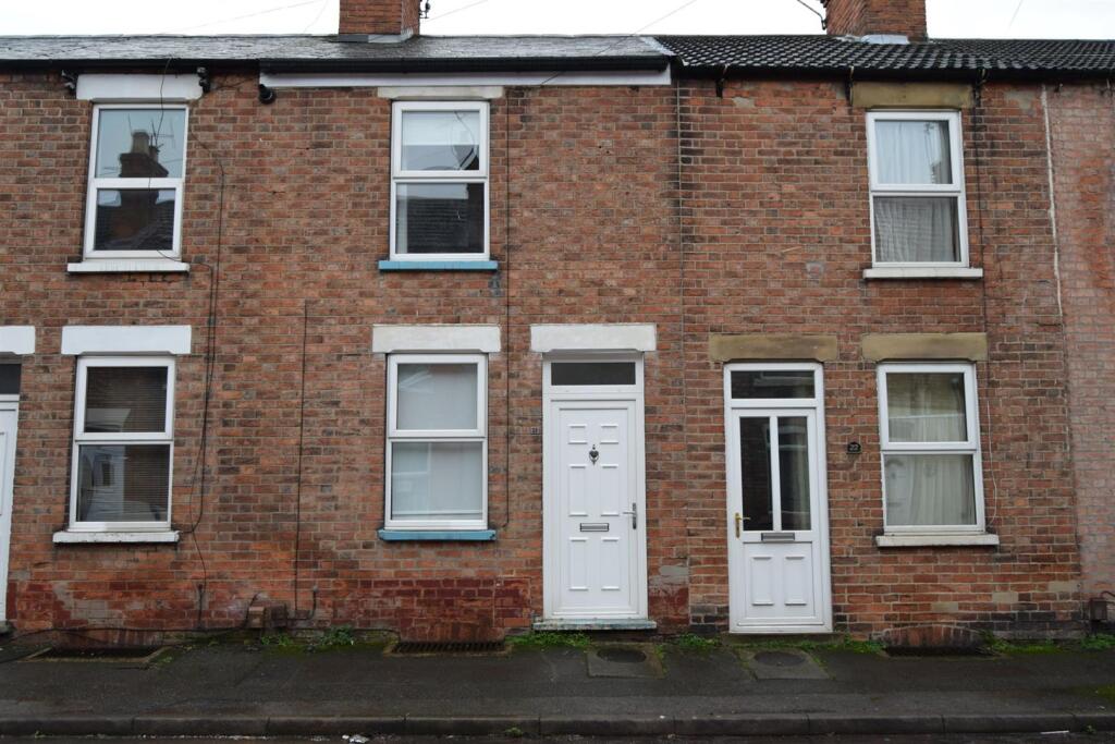 2 bed Mid Terraced House for rent in Newark-on-Trent. From The Property Booth Ltd - Newark