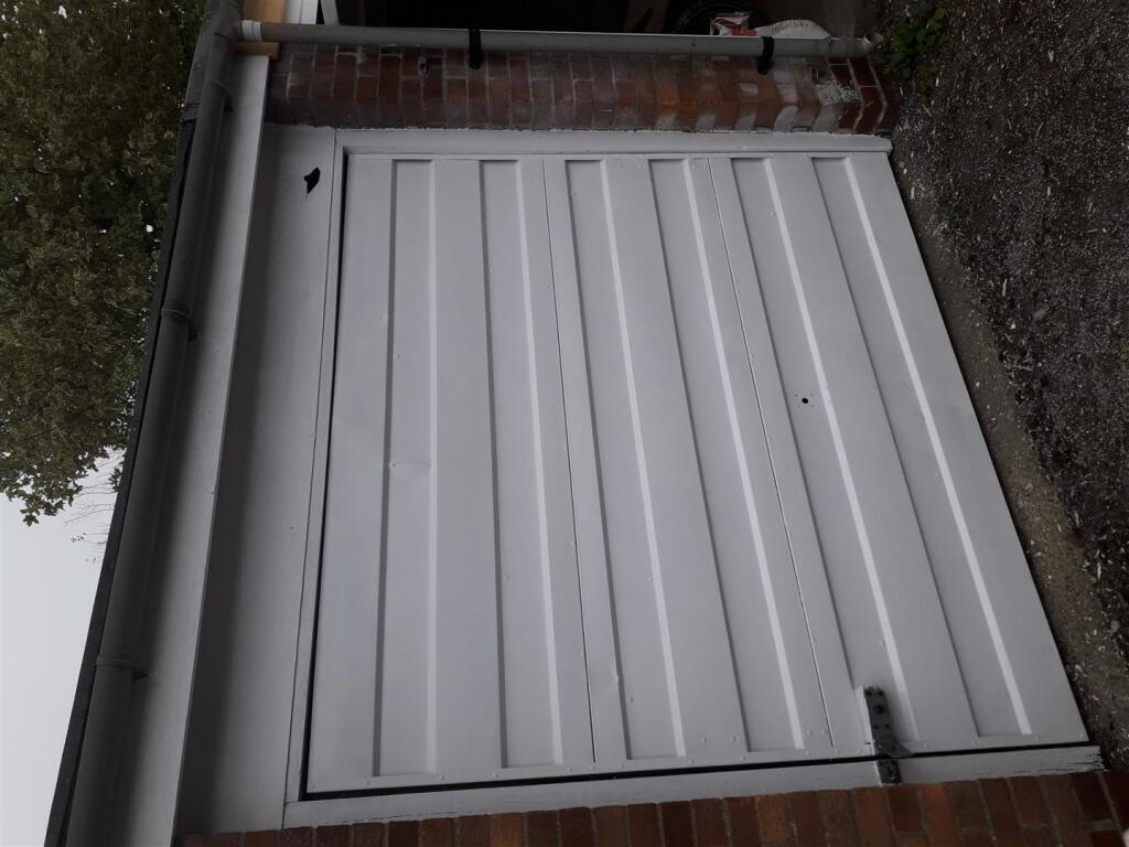 0 bed Garages for rent in Newark-on-Trent. From The Property Booth Ltd - Newark