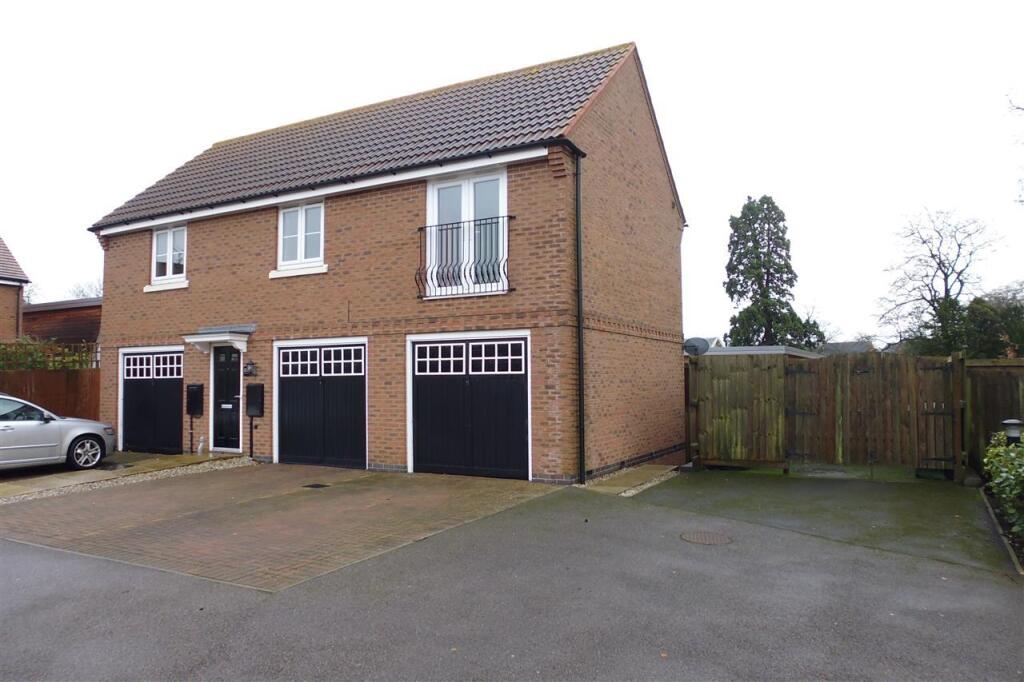2 bed Apartment for rent in Barnby in the Willows. From The Property Booth Ltd - Newark