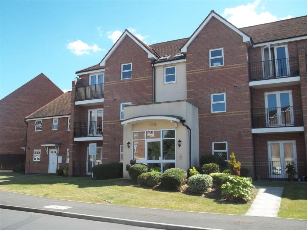 2 bed Apartment for rent in Barnby in the Willows. From The Property Booth Ltd - Newark