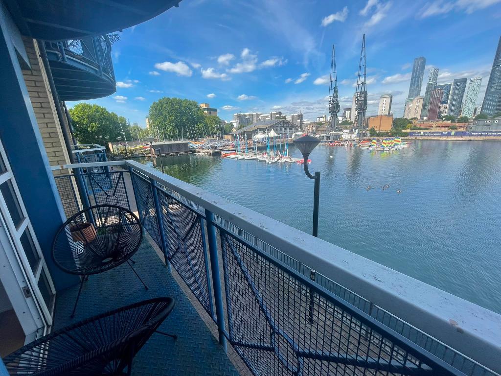 2 bed 1st Floor Flat for rent in Poplar. From Domeview Properties - London 2 bed 1st Floor Flat for rent in Poplar. From Domeview Properties - London