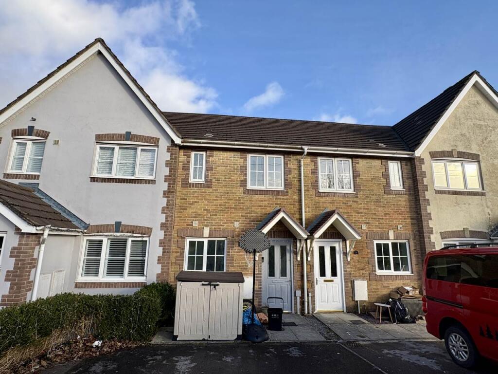 2 bed Mid Terraced House for rent in Bridgend. From Porters Estate Agents - Bridgend