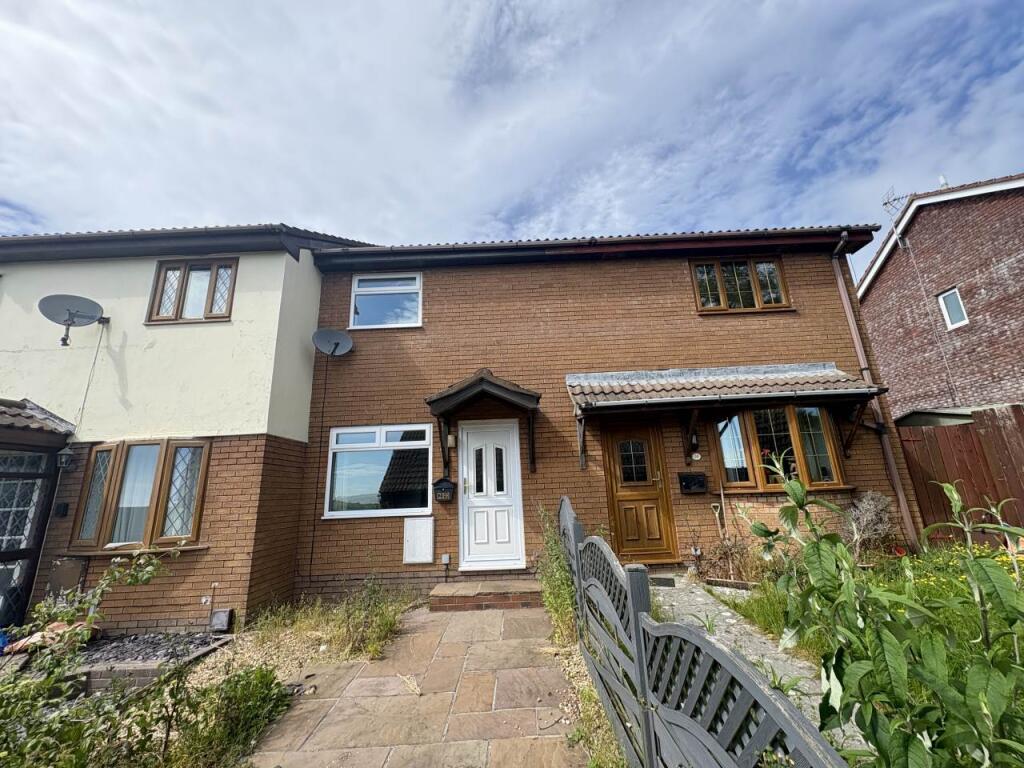 2 bed Detached for rent in Bridgend. From Porters Estate Agents - Bridgend