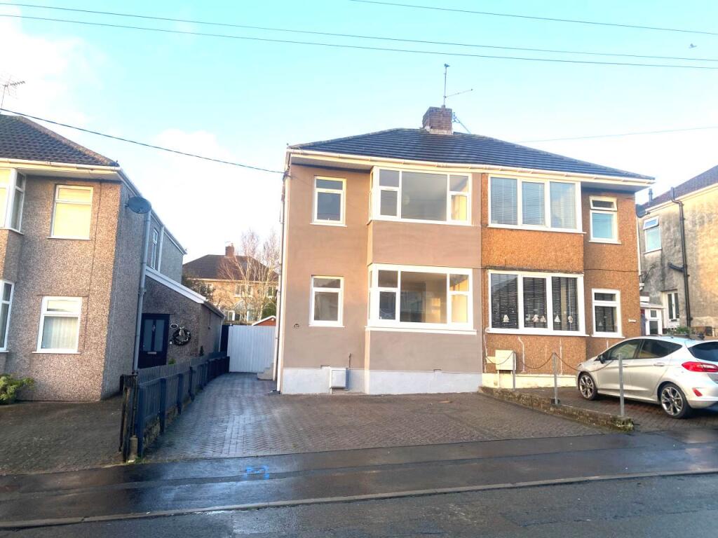 3 bed Semi Detached for rent in Pen-y-fai. From Porters Estate Agents - Bridgend