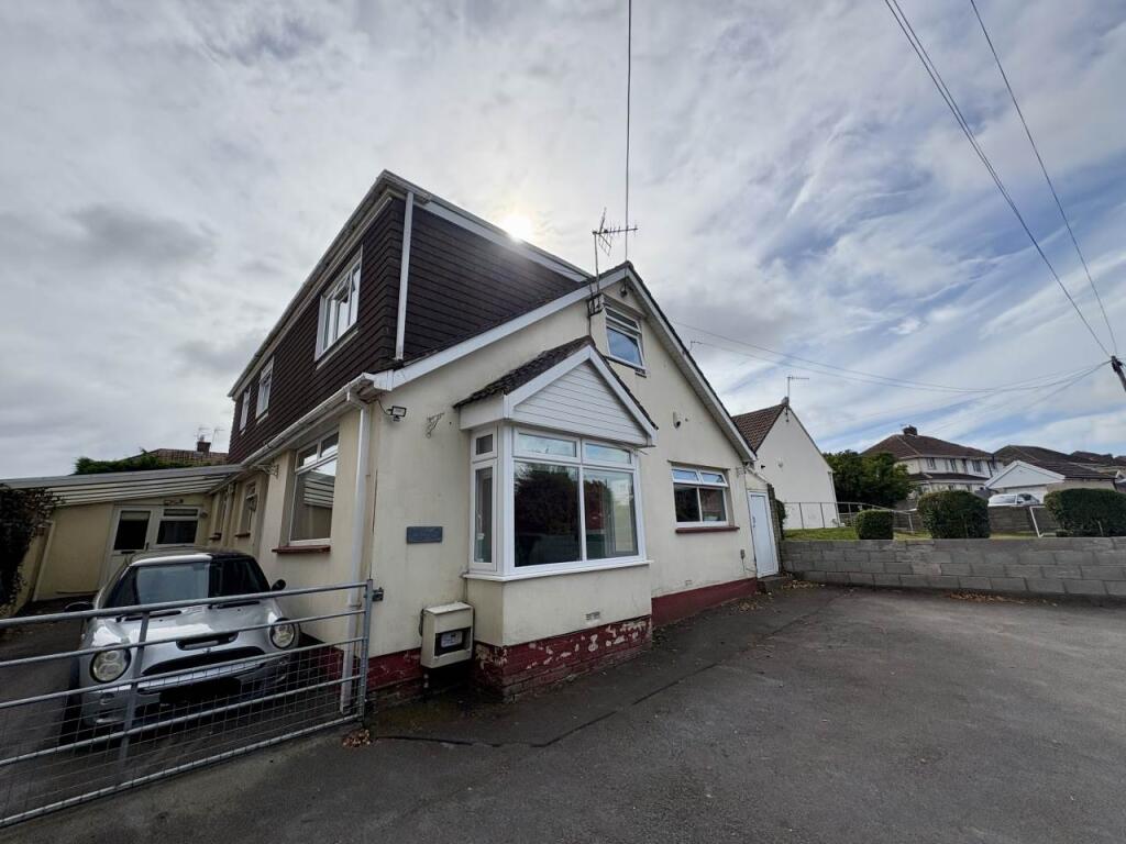 4 bed Detached for rent in Bridgend. From Porters Estate Agents - Bridgend