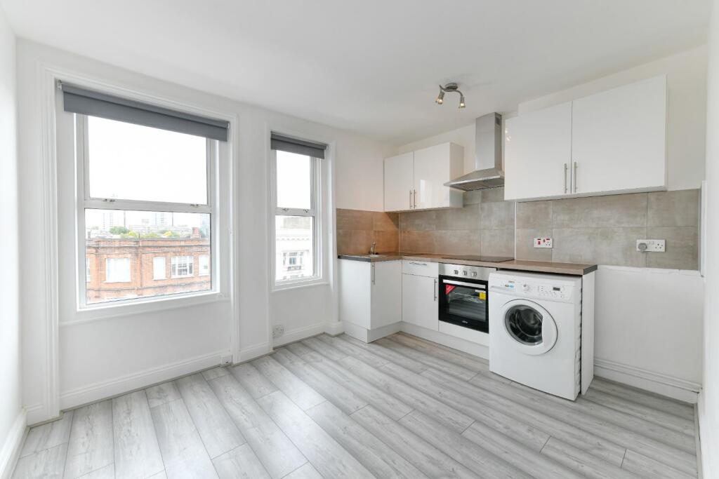 2 bed 1st Floor Flat for rent in London. From Hunters - West Hampstead