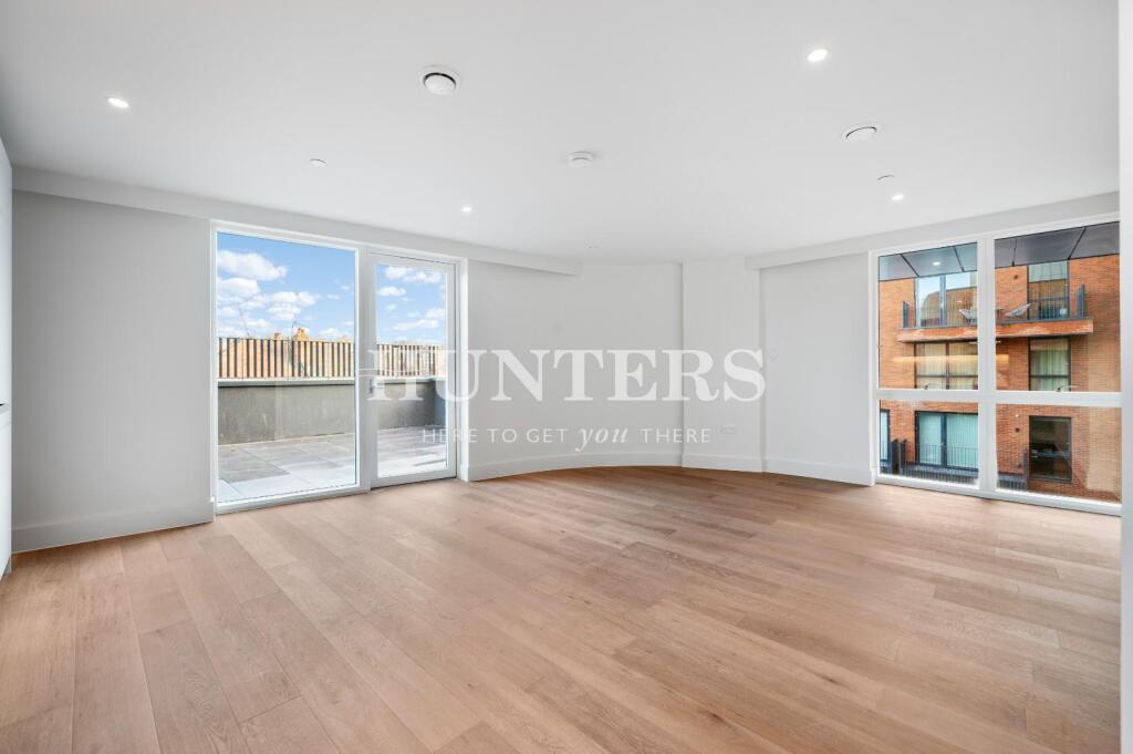 2 bed Apartment for rent in Hampstead. From Hunters - West Hampstead