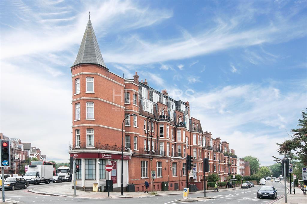 3 bed 1st Floor Flat for rent in London. From Hunters - West Hampstead