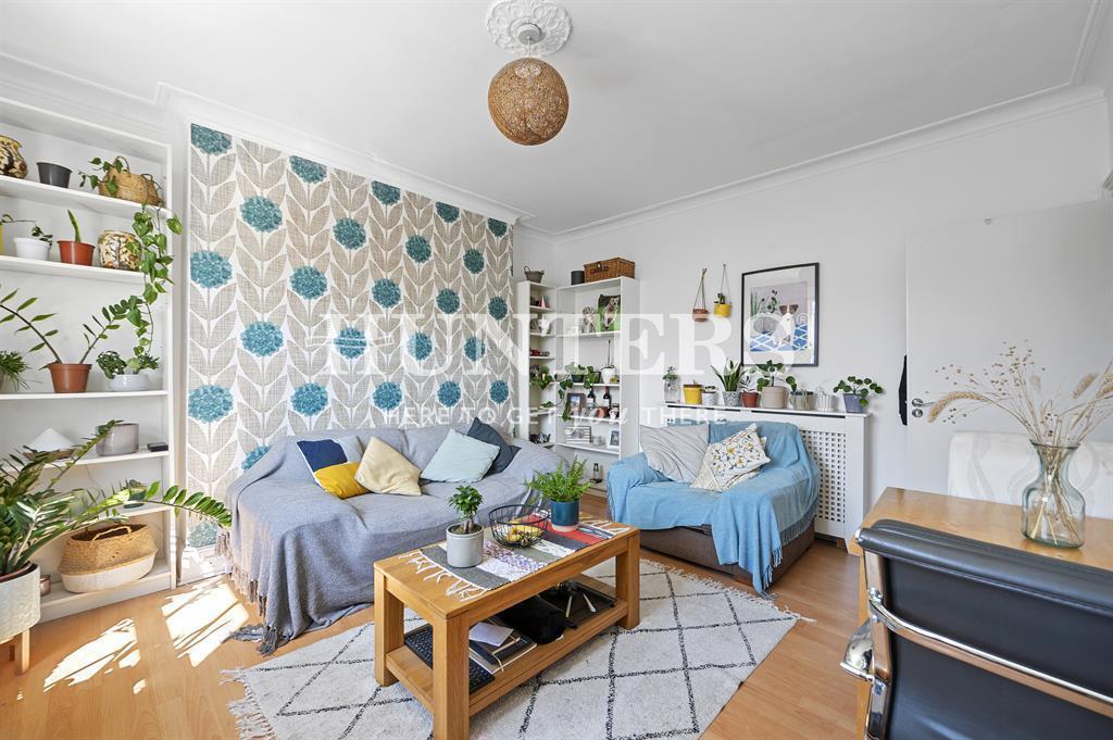 1 bed 1st Floor Flat for rent in Hampstead. From Hunters - West Hampstead