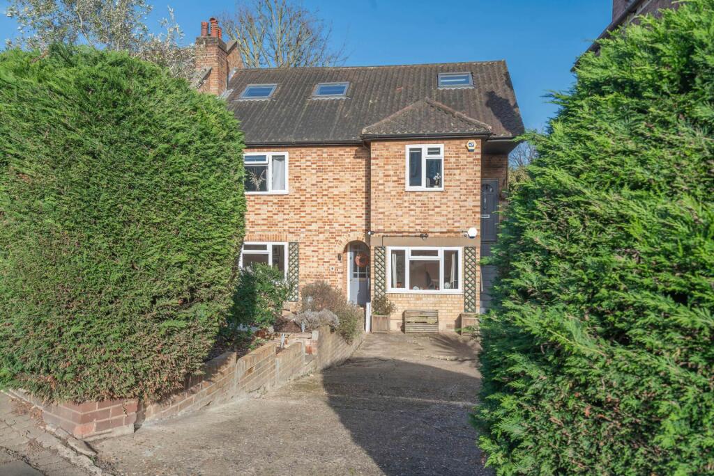 4 bed Annexe for rent in Hornsey. From Taylor Gibbs
