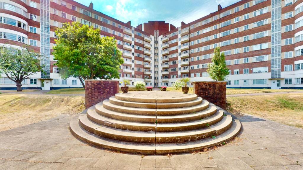 2 bed Apartment for rent in Hornsey. From Taylor Gibbs