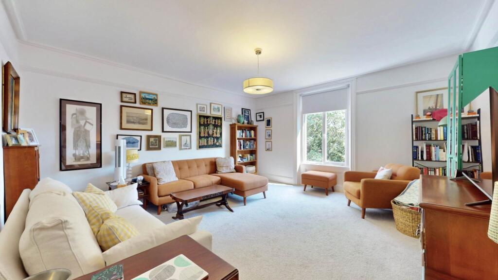 3 bed Apartment for rent in Hampstead. From Taylor Gibbs