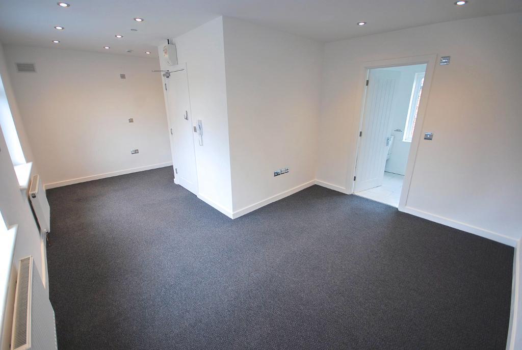 1 bed Studio for rent in WEMBLEY. From Right Home Estate Agents - Wembley