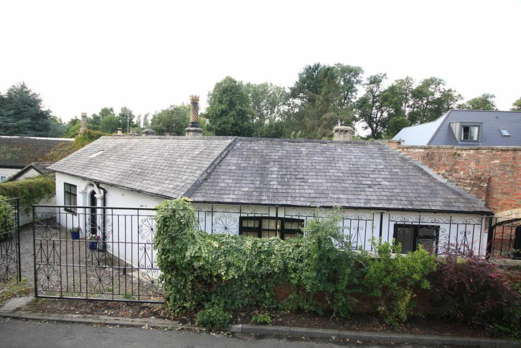 2 bed Cottage for rent in Croft-on-Tees. From Denham Properties - Darlington