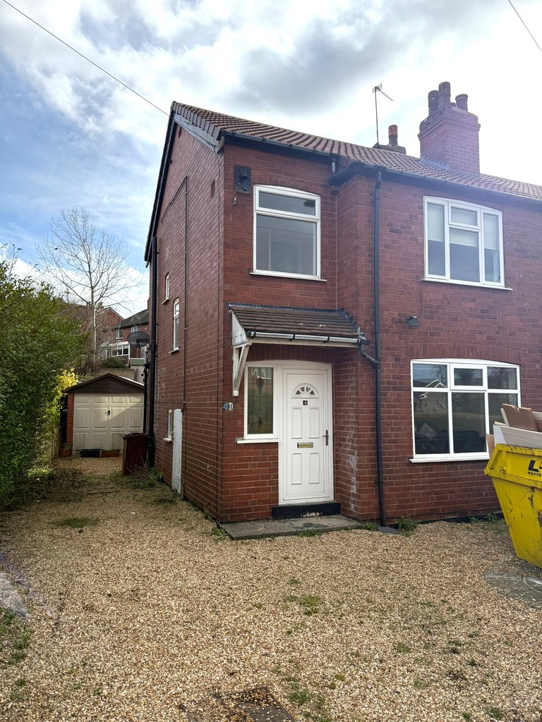 2 bed Semi Detached for rent in Leeds. From Lota Properties