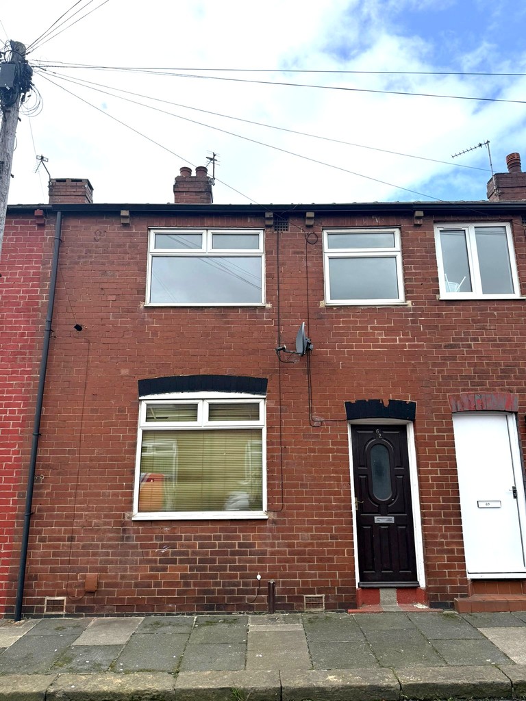 3 bed Mid Terraced House for rent in Leeds. From Lota Properties 3 bed Mid Terraced House for rent in Leeds. From Lota Properties