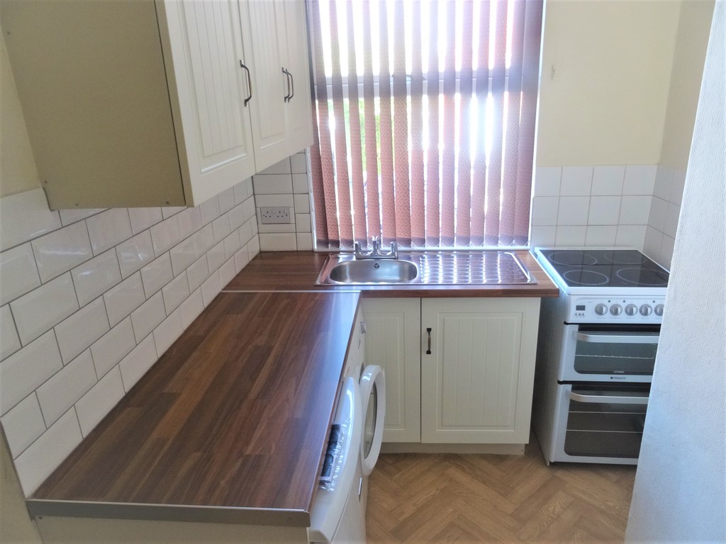 1 bed Ground Floor Flat for rent in Leeds. From Lota Properties