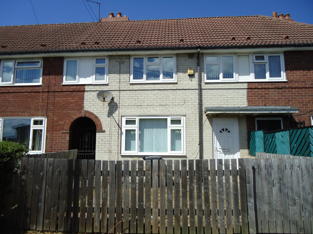 3 bed Town House for rent in Morley. From Lota Properties 3 bed Town House for rent in Morley. From Lota Properties