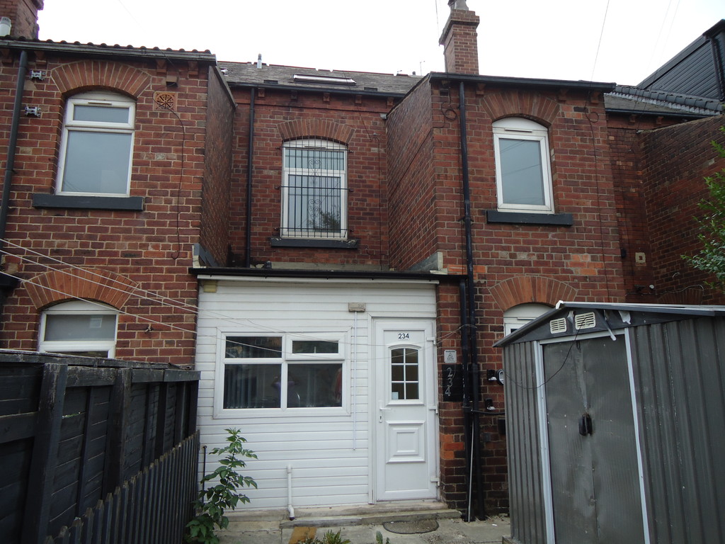 1 bed 1st Floor Flat for rent in Leeds. From Lota Properties