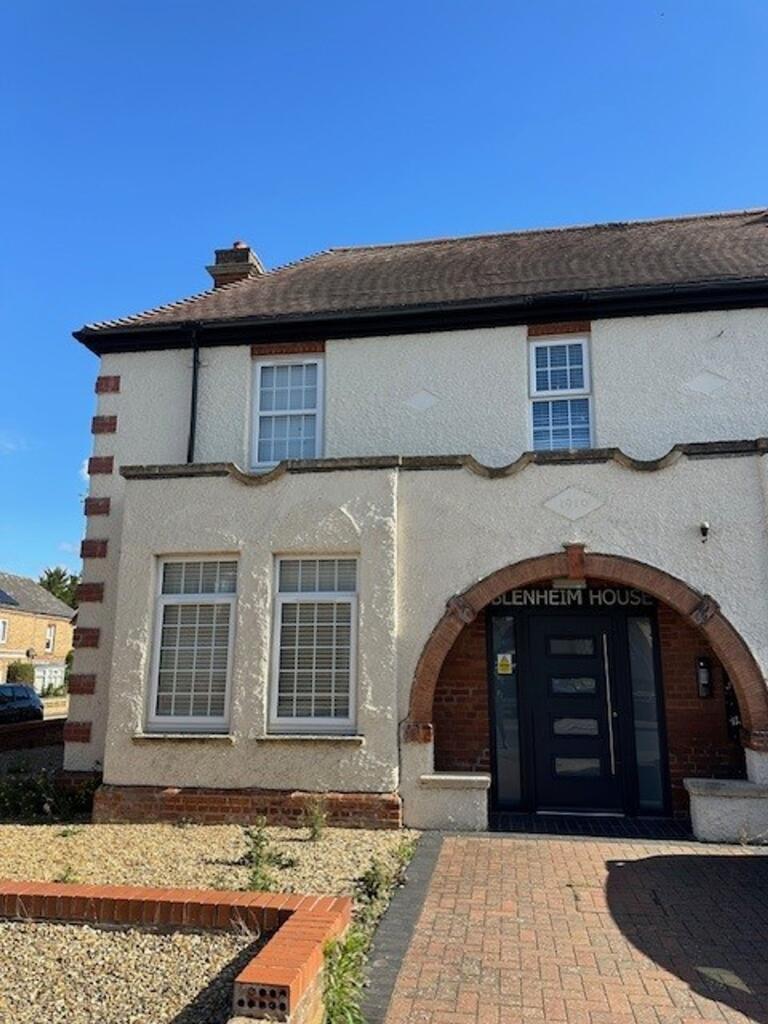 1 bed 1st Floor Flat for rent in Ramsey. From WellingtonWise Lettings - St. Ives