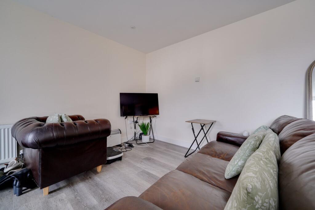 1 bed 1st Floor Flat for rent in . From WellingtonWise Lettings - St. Ives