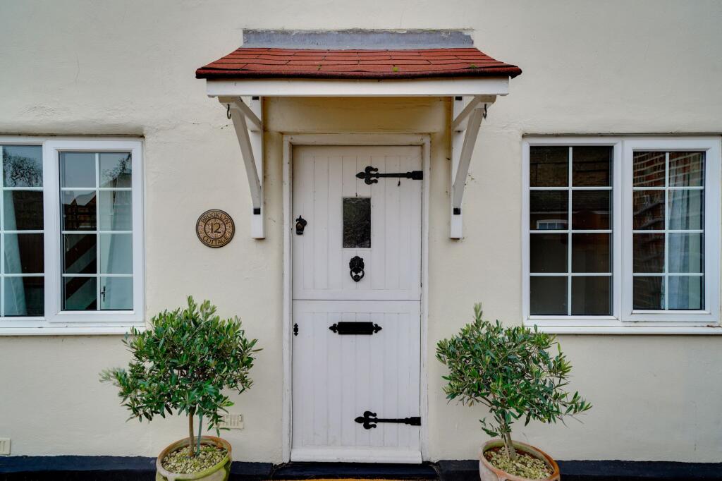 2 bed Cottage for rent in Earith. From WellingtonWise Lettings - St. Ives