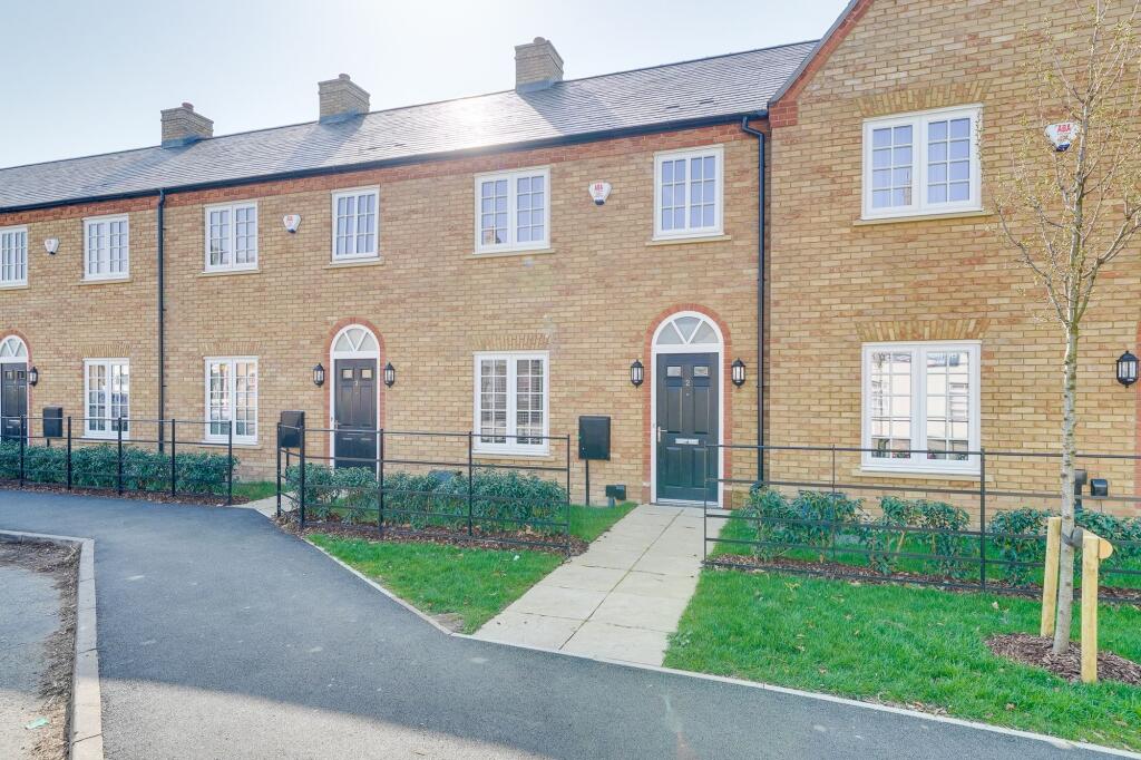 3 bed Mid Terraced House for rent in Fenstanton. From WellingtonWise Lettings - St. Ives 3 bed Mid Terraced House for rent in Fenstanton. From WellingtonWise Lettings - St. Ives