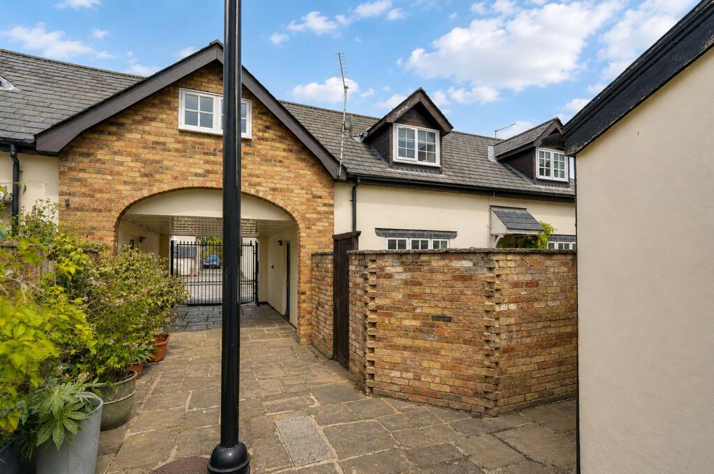 1 bed Semi Detached for rent in St Ives. From WellingtonWise Lettings - St. Ives