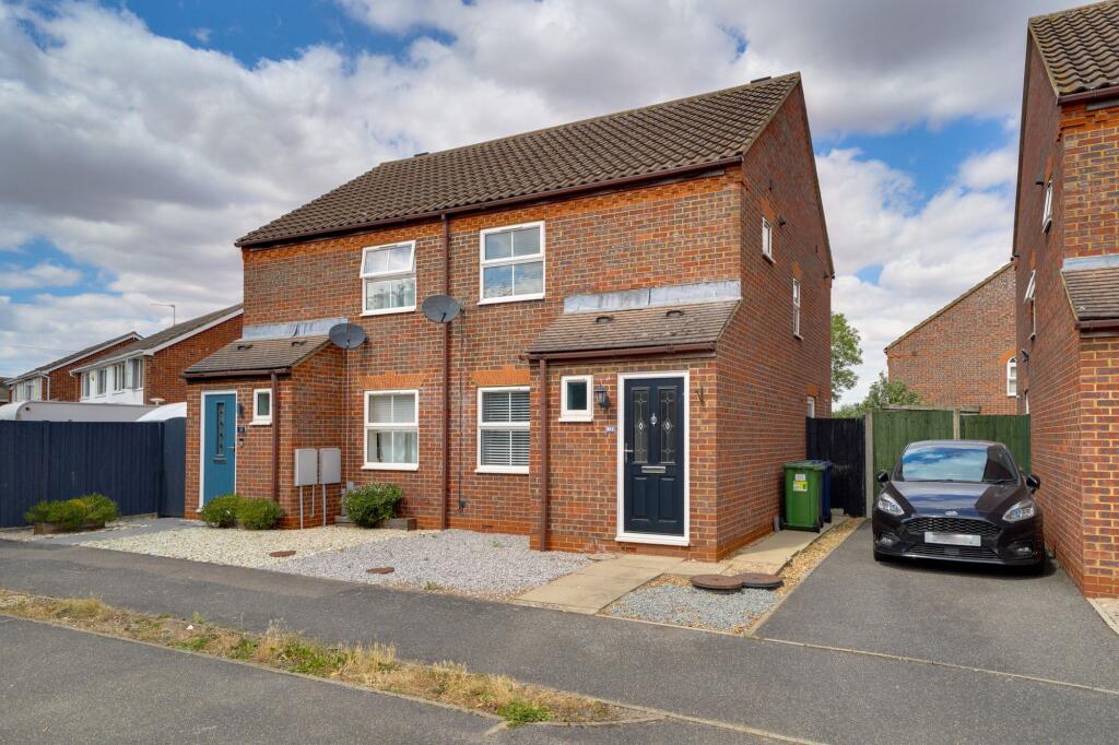 2 bed Semi Detached for rent in St Ives. From WellingtonWise Lettings - St. Ives 2 bed Semi Detached for rent in St Ives. From WellingtonWise Lettings - St. Ives