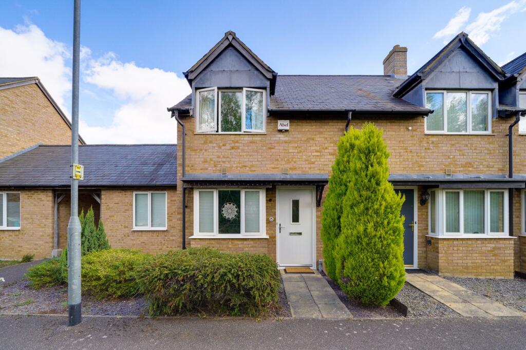 2 bed Mid Terraced House for rent in Cambourne. From WellingtonWise Lettings - St. Ives 2 bed Mid Terraced House for rent in Cambourne. From WellingtonWise Lettings - St. Ives