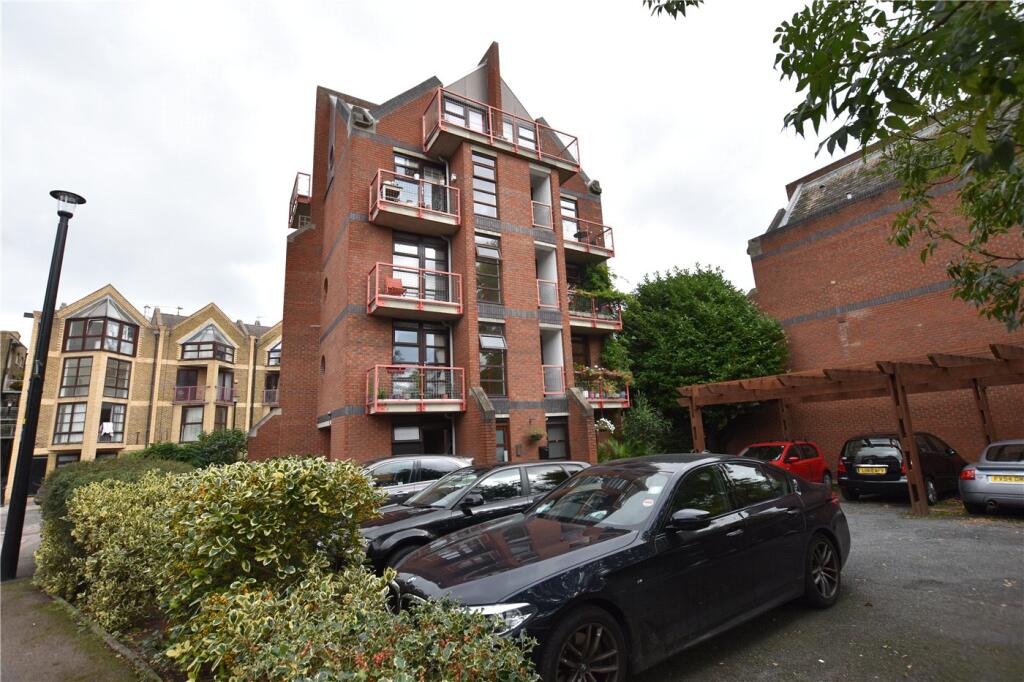 2 bed Apartment for rent in Bermondsey. From Winkworth - Surrey Quays