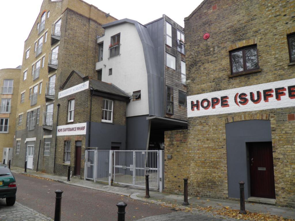 1 bed Apartment for rent in Bermondsey. From Winkworth - Surrey Quays