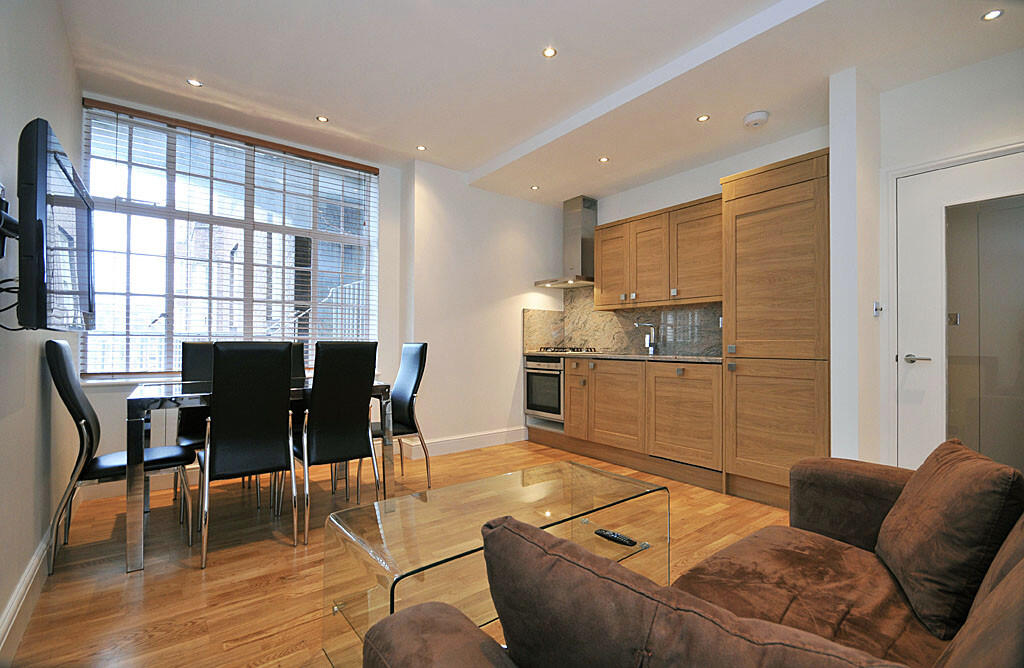 1 bed 1st Floor Flat for rent in Paddington. From Hellas-Helvetia - London