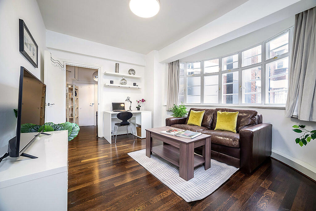 1 bed 1st Floor Flat for rent in Paddington. From Hellas-Helvetia - London