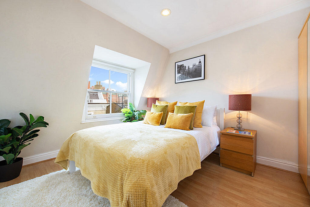 4 bed Studio for rent in Paddington. From Hellas-Helvetia - London