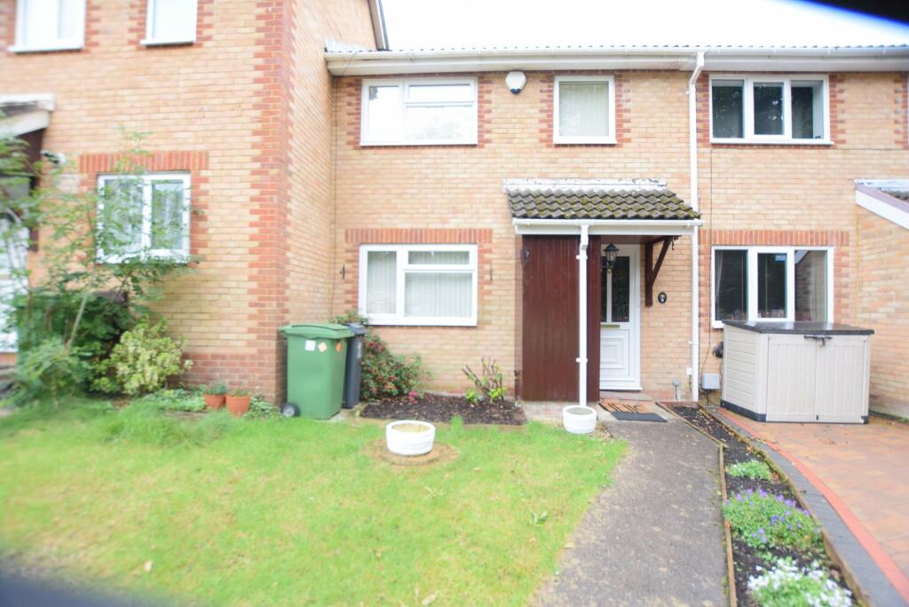 3 bed Mid Terraced House for rent in Cardiff. From Edwards and Co