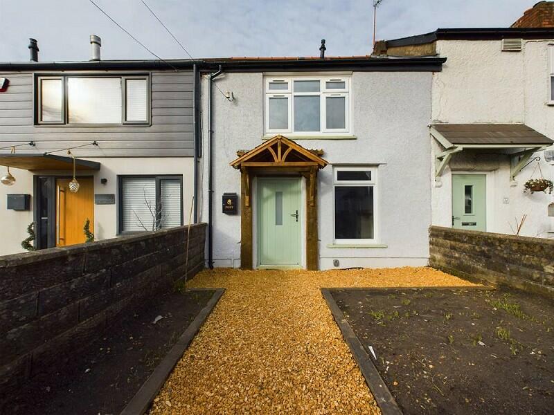 3 bed Mid Terraced House for rent in Cardiff. From Edwards and Co