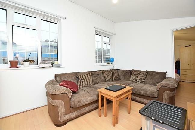 1 bed Flat for rent in Southgate. From The Property Company