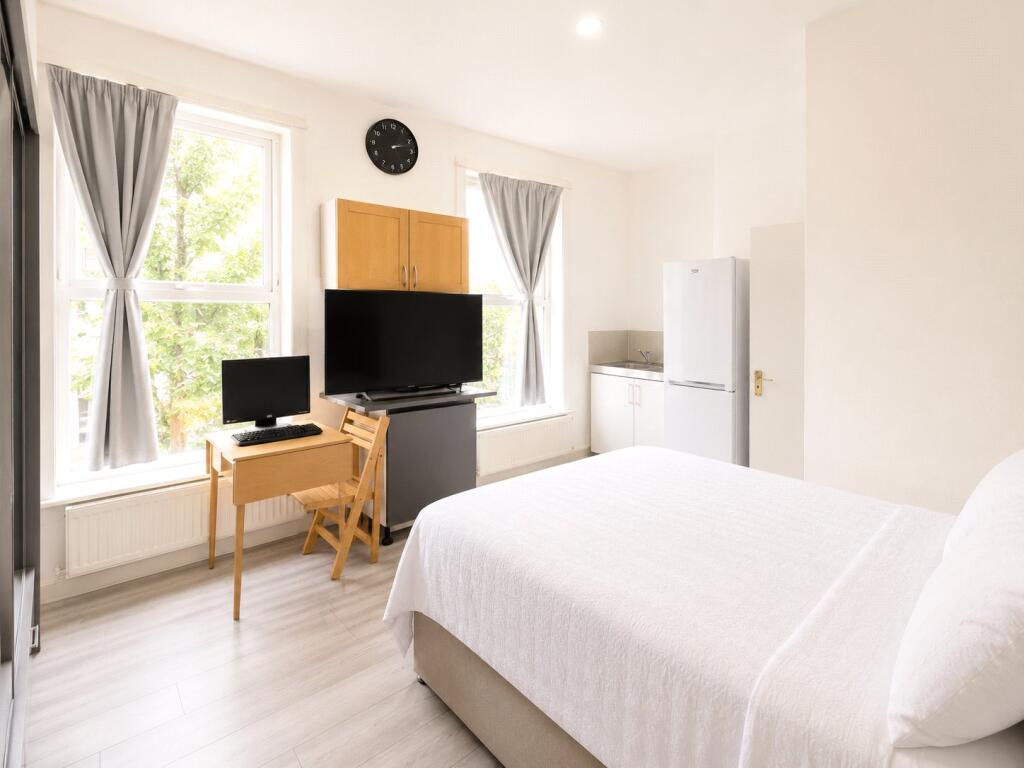 4 bed Apartment for rent in Stoke Newington. From The Property Company