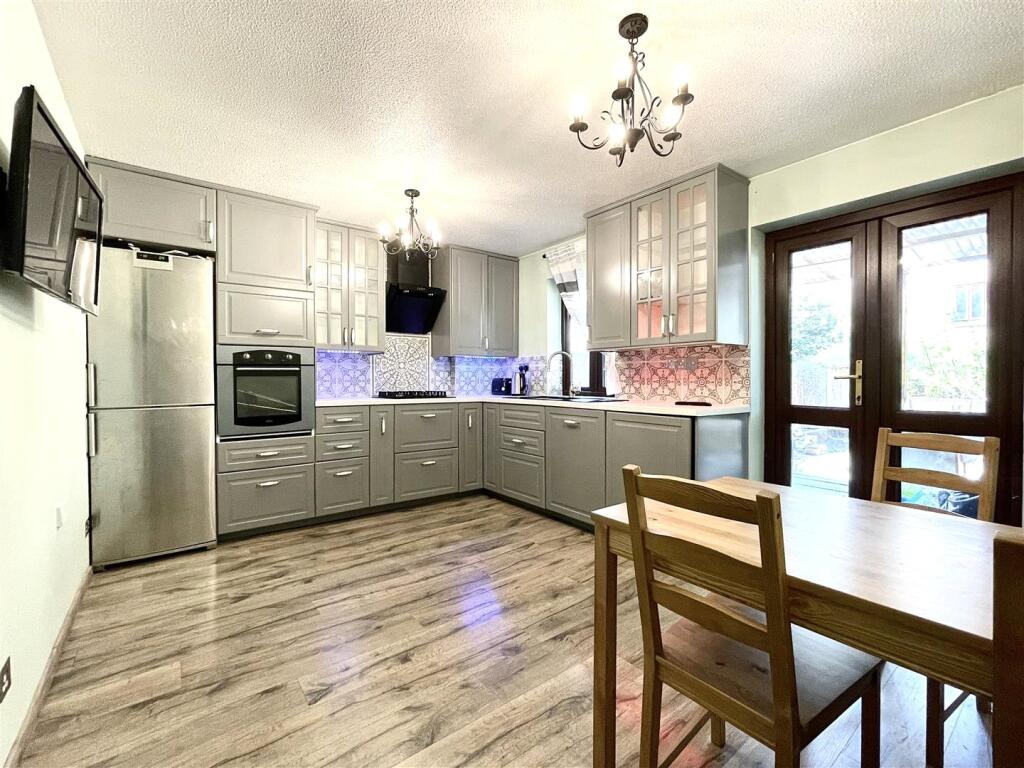 1 bed House Share for rent in London. From The Property Company 1 bed House Share for rent in London. From The Property Company